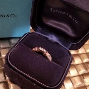 Tiffany and Co Mesh and Diamond Rose Gold Ring